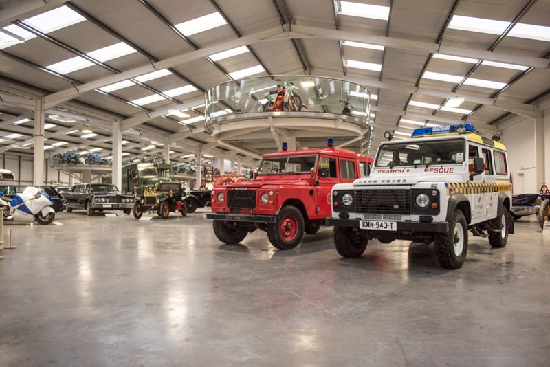 Illustration for article titled The Isle Of Man Threw One Hell Of Farewell Party For The Land Rover Defender